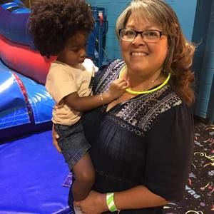 Meet your Posher, Raquel